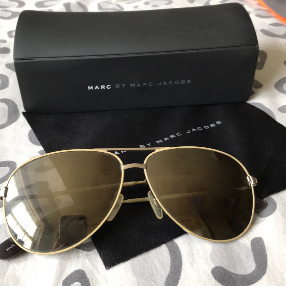 MARC BY MARC JACOBS Sunglasses